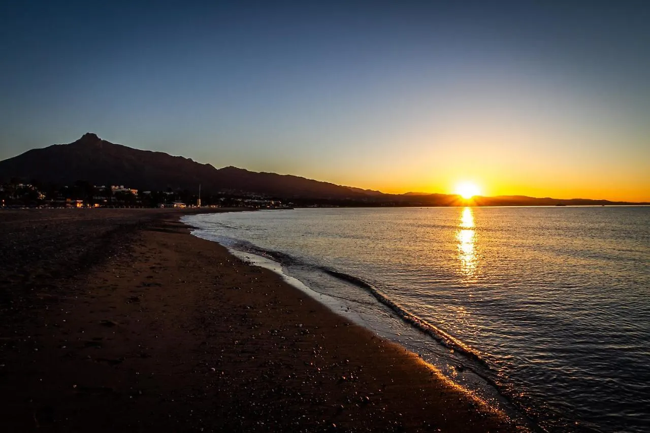 Marbella Banus Suites - Lis Banus Suite Apartment