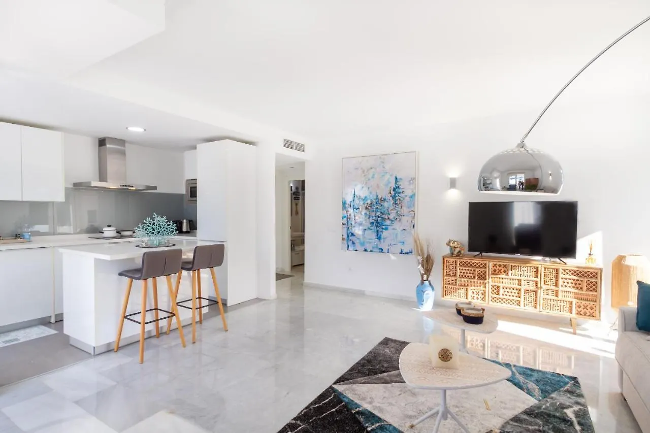 Marbella Banus Suites - Lis Banus Suite Apartment