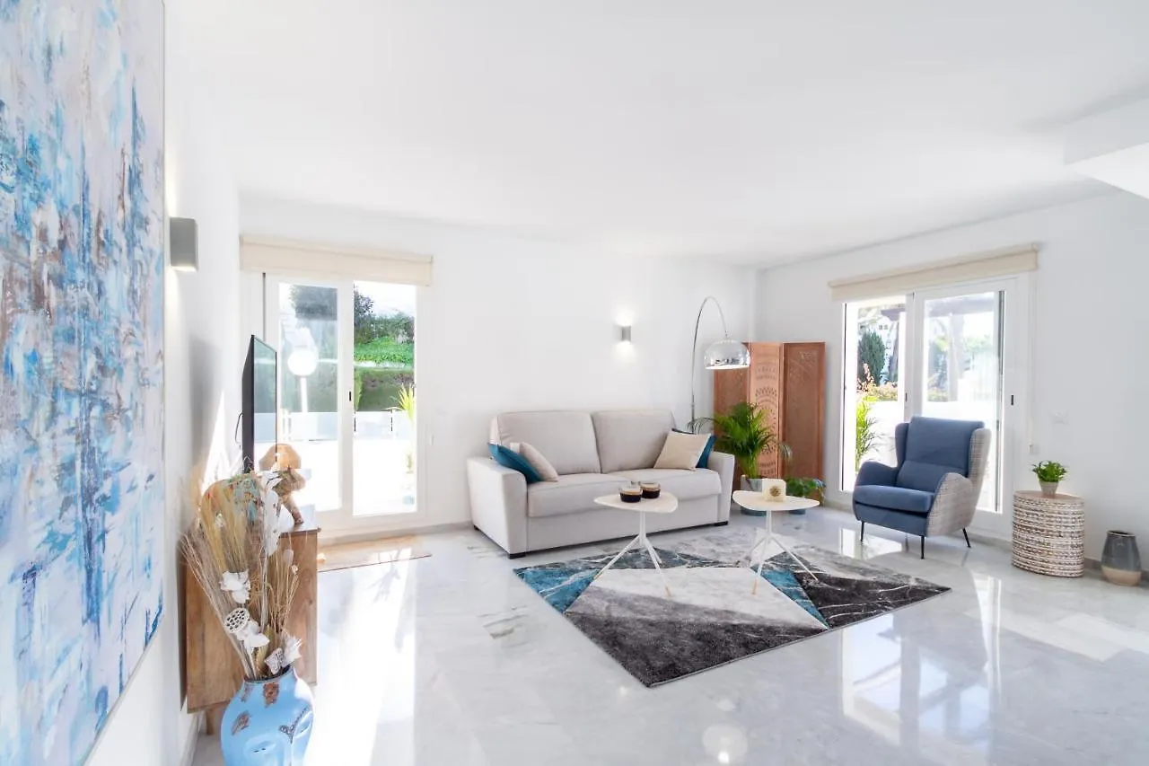 Marbella Banus Suites - Lis Banus Suite Apartment